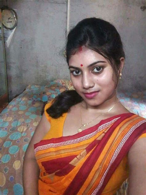 Indian Bhabhi Porn Pics: Nude Women in Free Sex Photos